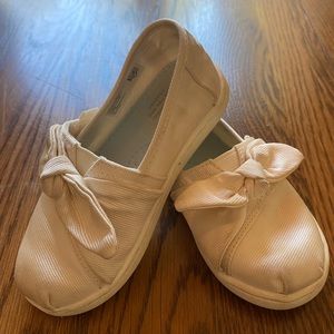 Toddler Girl Toms